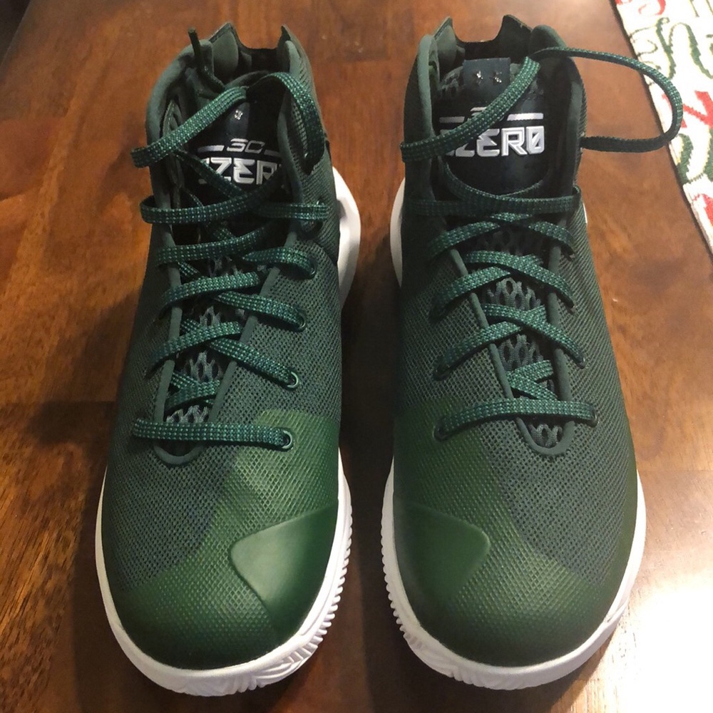 Under Armour S curry 3 zero shoes